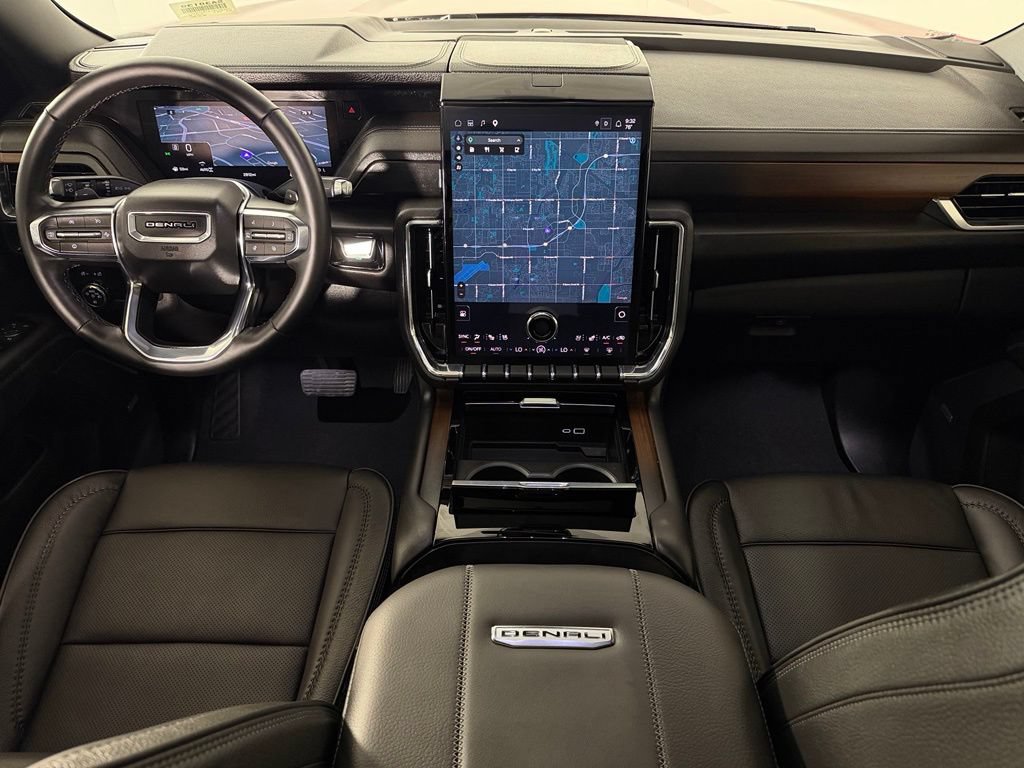 Used 2026 GMC Yukon XL Denali w/ Sun & Power Step Package AWD/4WD image 14