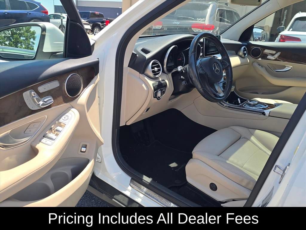 Used 2017 Mercedes-Benz GLC 300 image 6