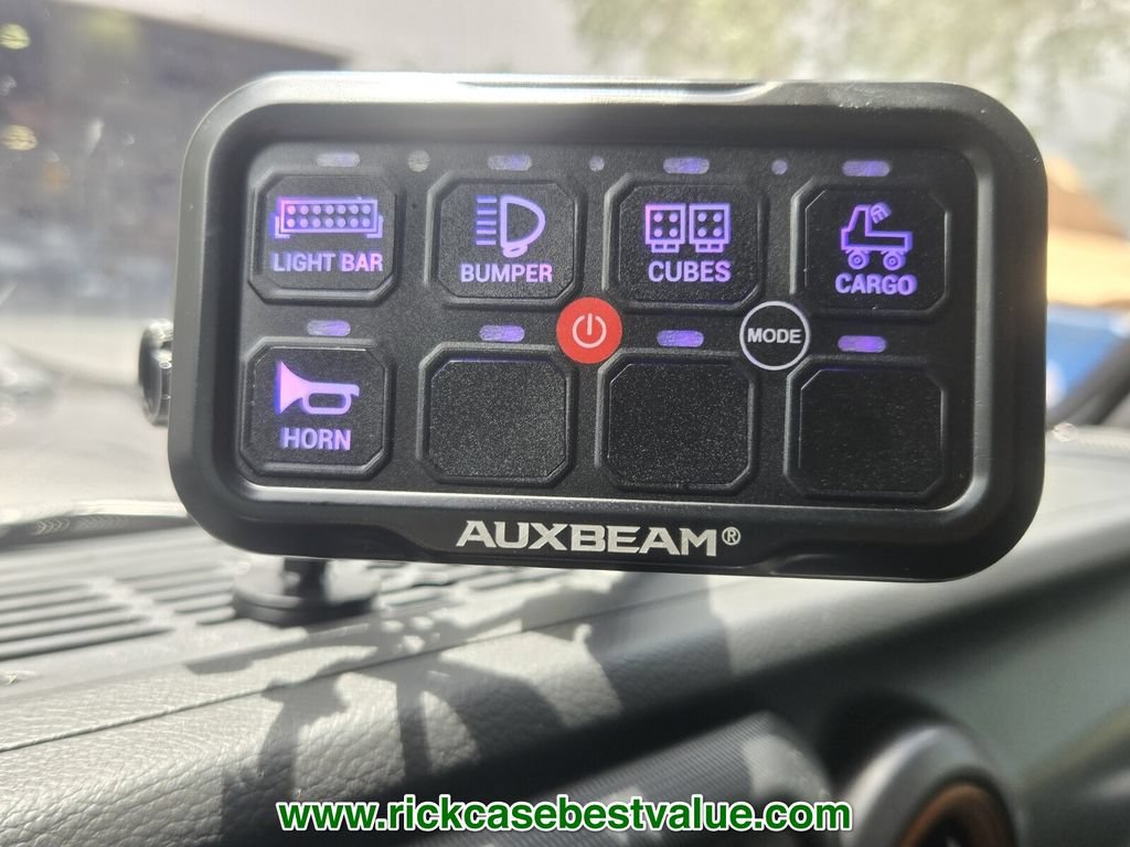 Used 2023 Jeep Gladiator Mojave w/ Trailer Tow Package AWD/4WD image 24
