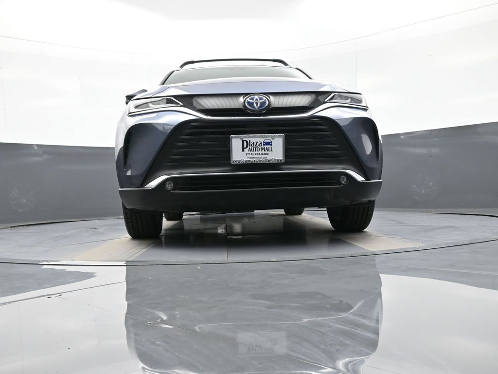 Certified 2023 Toyota Venza XLE AWD/4WD image 27