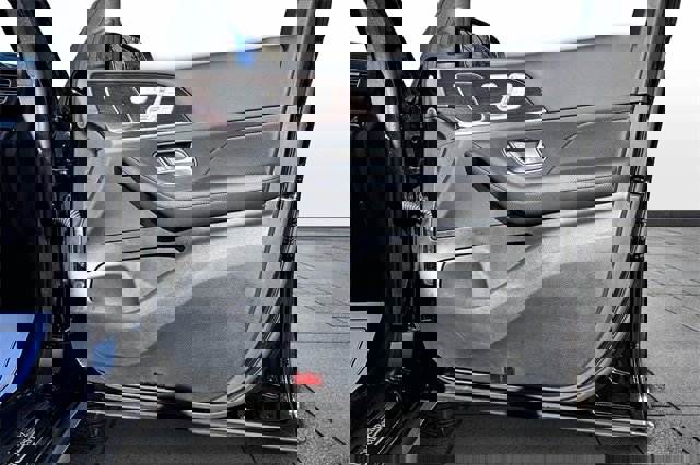 Certified 2025 Mercedes-Benz GLE 350 4MATIC image 31