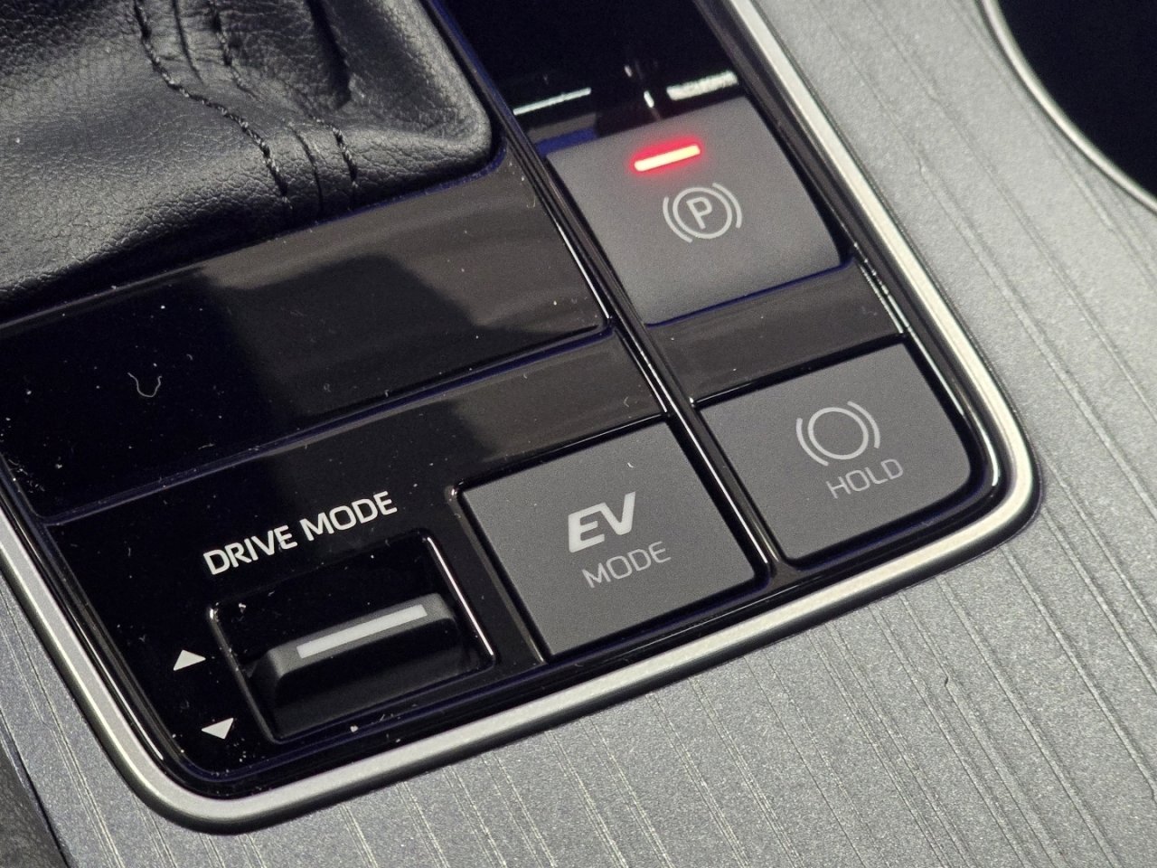 New 2026 Toyota Sienna XLE image 8