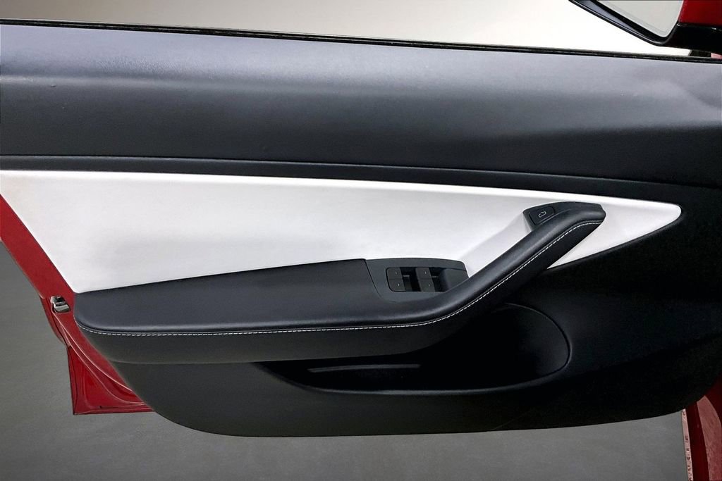 Used 2021 Tesla Model 3 Long Range image 19