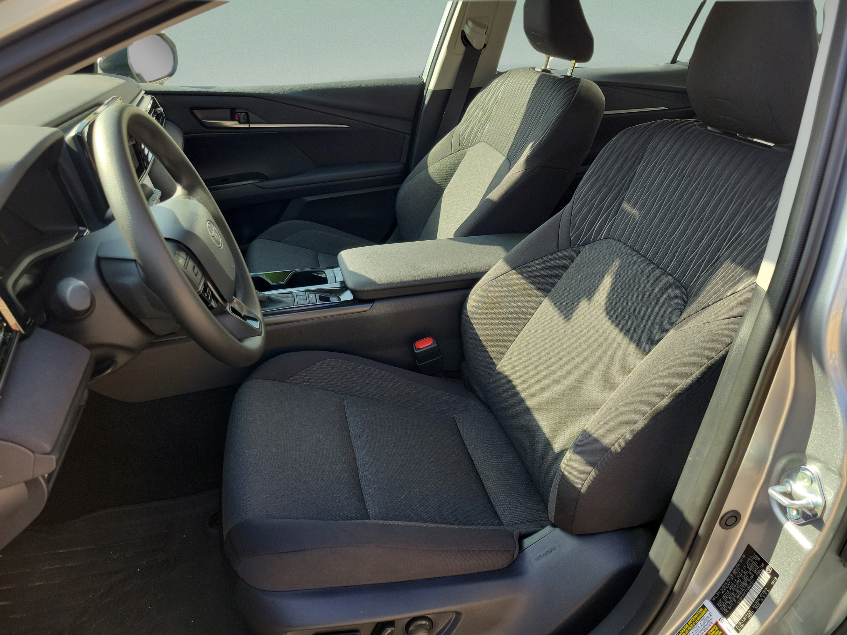 Used 2026 Toyota Camry LE w/ Convenience Package FWD image 9