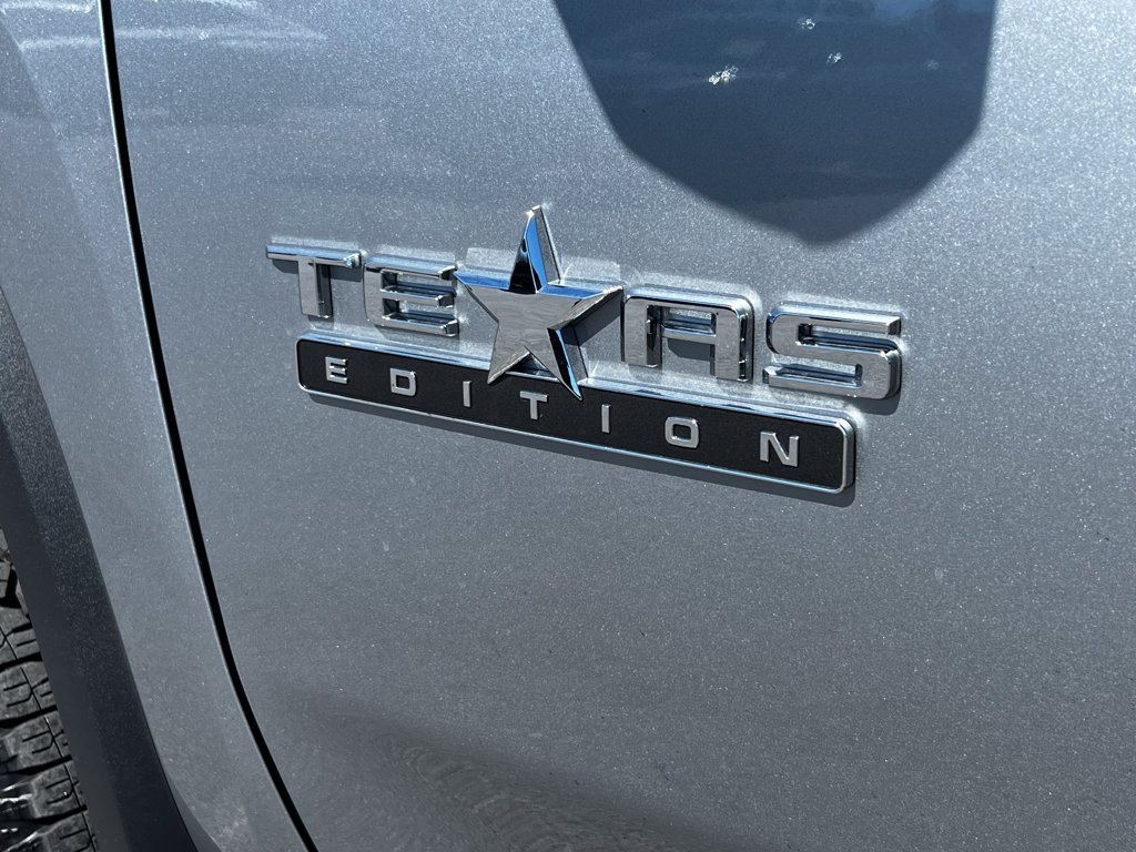 Used 2025 Chevrolet Silverado 3500 LTZ w/ LTZ Premium Texas Edition AWD/4WD image 17