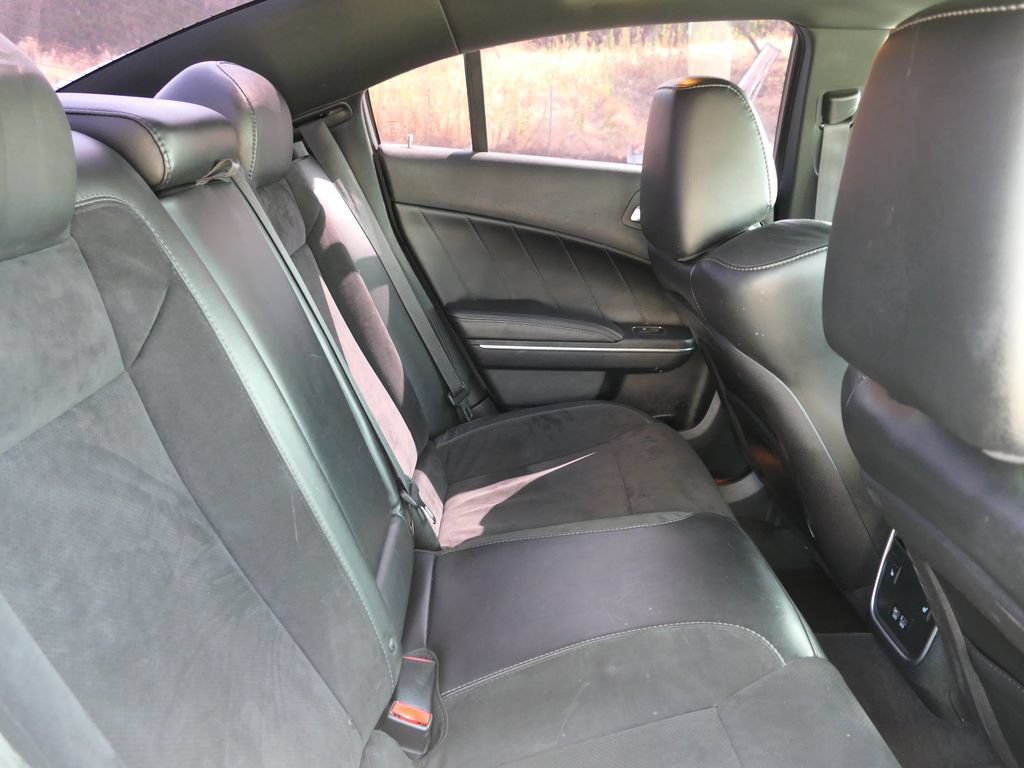 Used 2016 Dodge Charger R/T RWD image 25