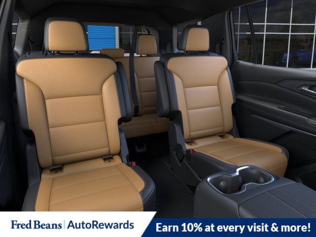 New 2027 Chevrolet Traverse Z71 w/ LPO, Floor Liner Package AWD/4WD image 21