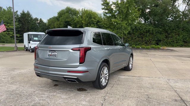 Used 2023 Cadillac XT6 Premium Luxury AWD/4WD image 8
