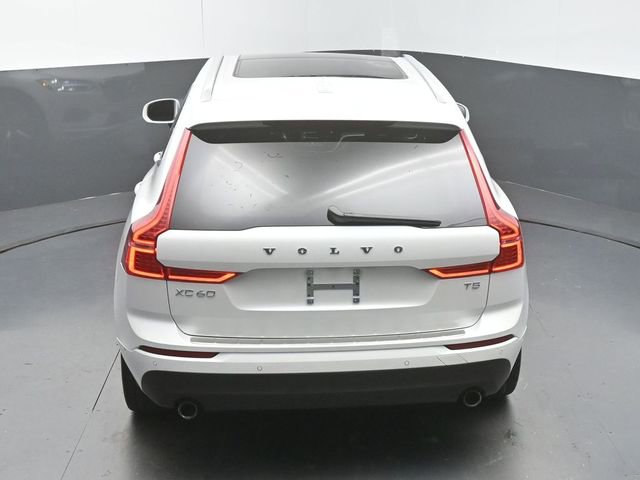 Used 2019 Volvo XC60 T5 Momentum w/ Premium Package image 46