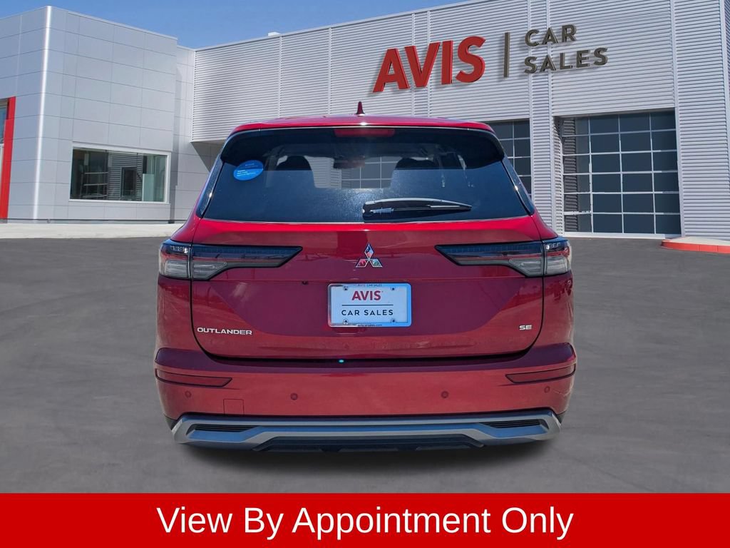 Used 2025 Mitsubishi Outlander SE FWD image 7