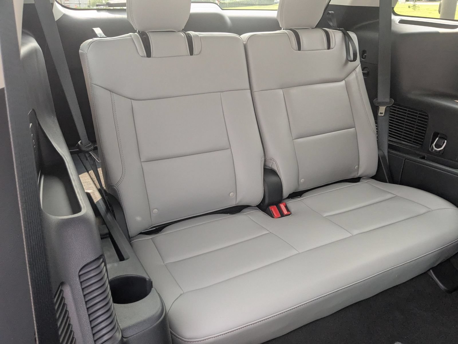 New 2026 Ford Explorer Active w/ Active Comfort Package AWD/4WD image 38