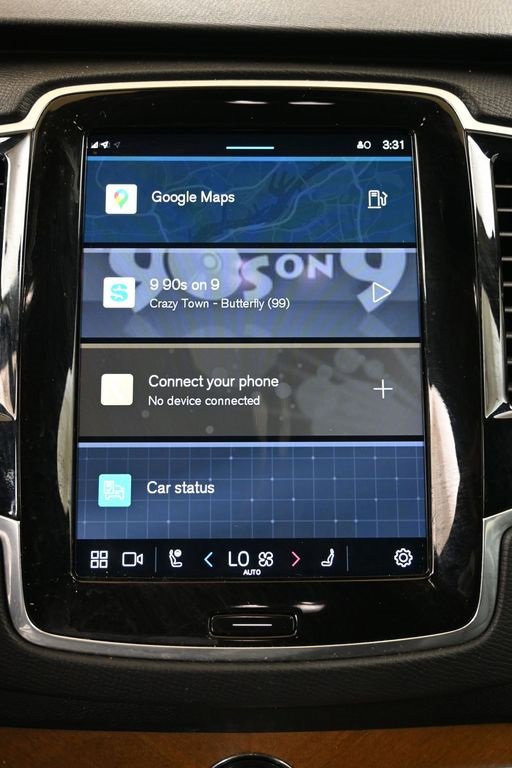 Certified 2023 Volvo XC90 B6 Plus w/ Protection Package Premier image 31