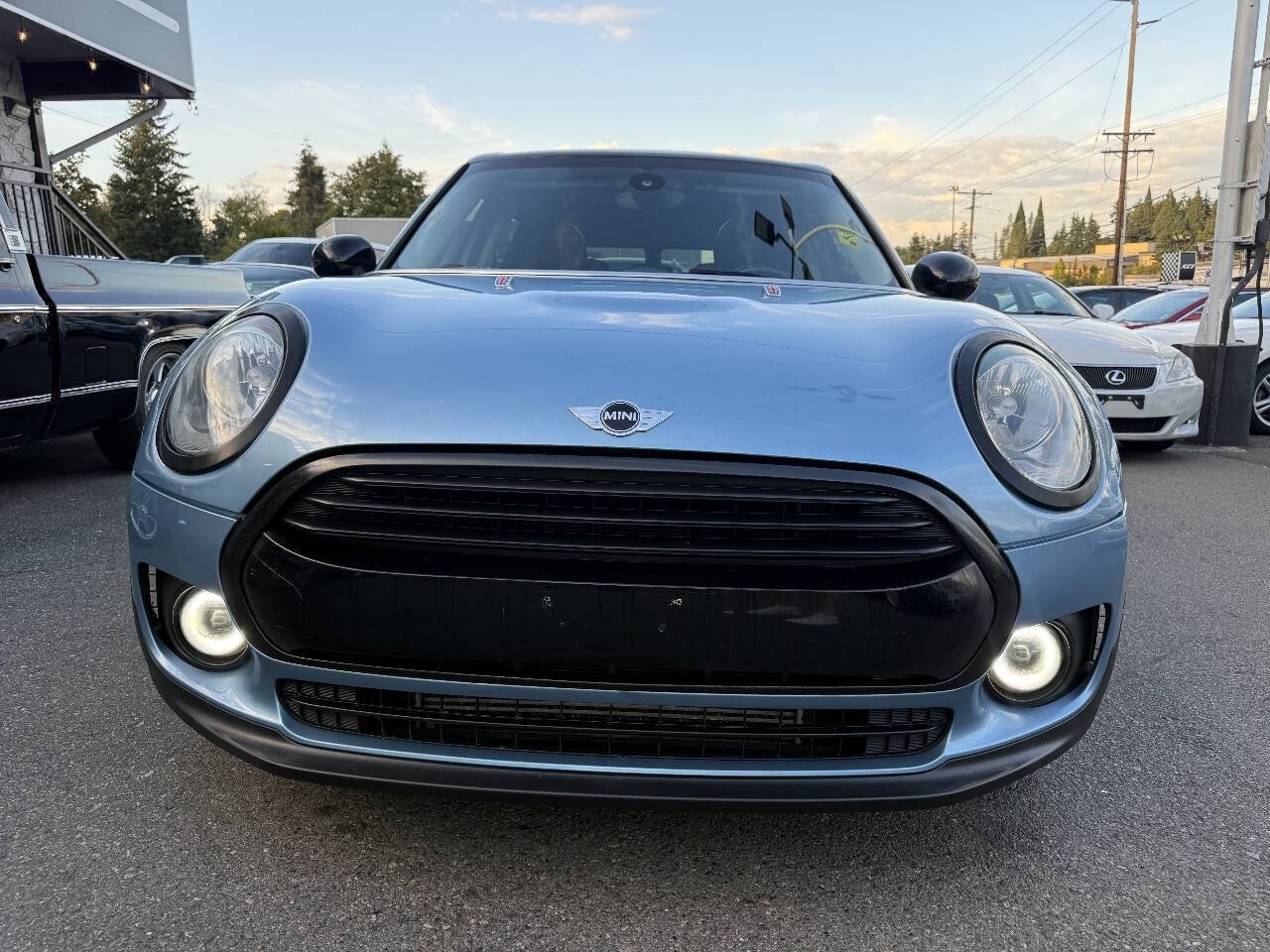 Used 2016 MINI Cooper Clubman FWD image 3