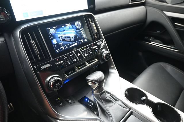 Used 2023 Lexus LX 600 F Sport w/ Accessory Package (Z1) AWD/4WD image 8