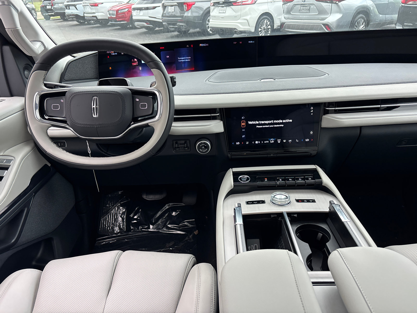 New 2026 Lincoln Navigator Reserve AWD/4WD image 28