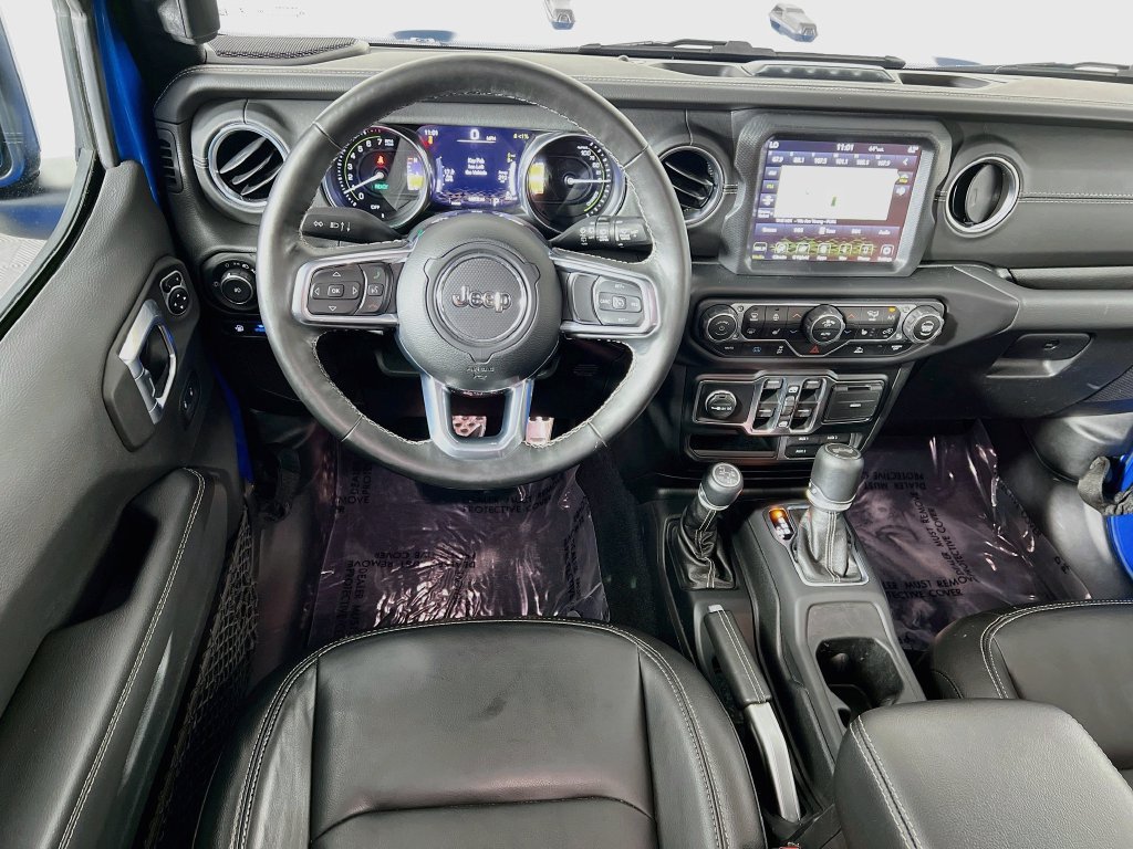 Used 2021 Jeep Wrangler Unlimited Sahara w/ Cold Weather Group AWD/4WD image 23