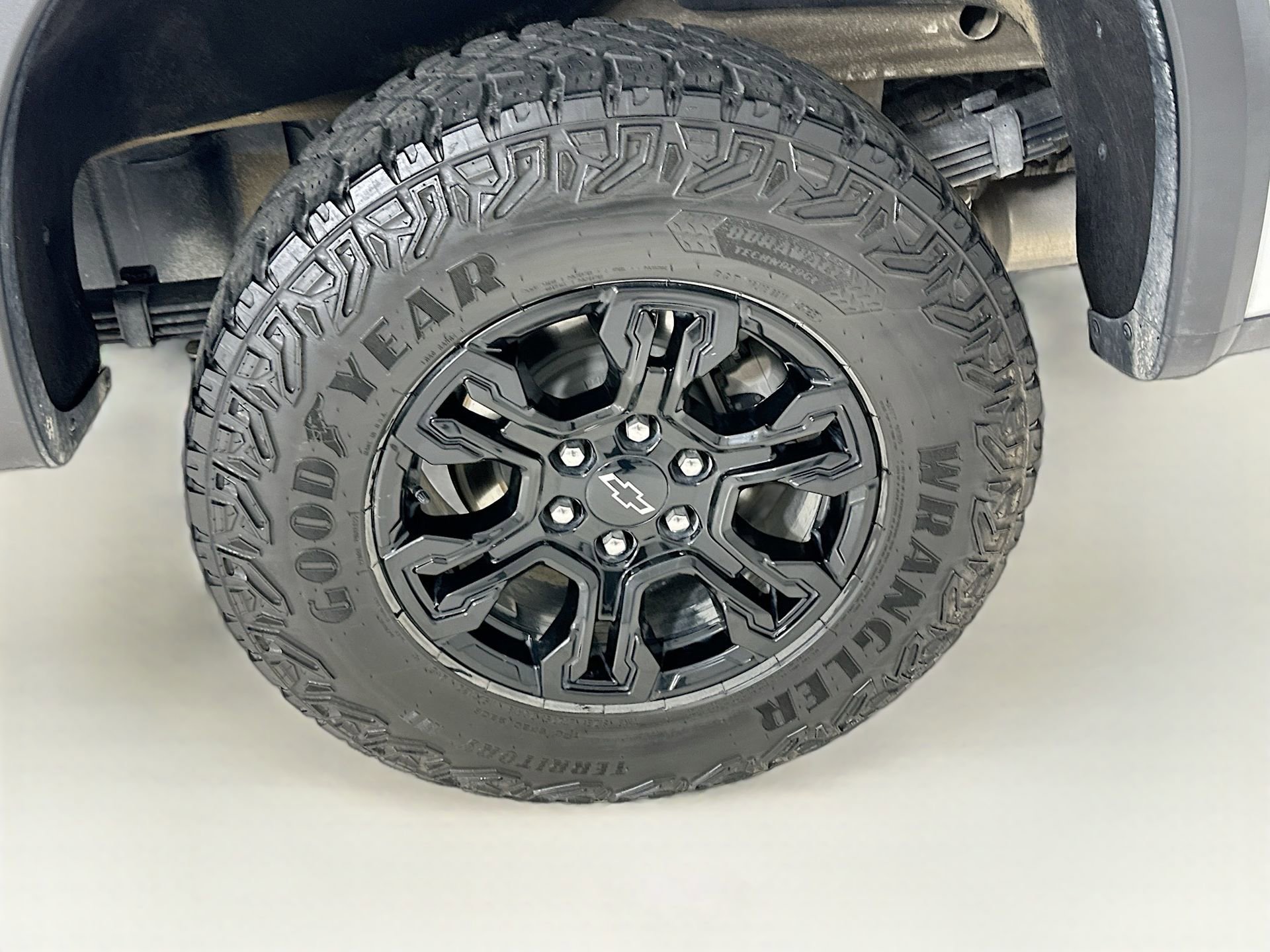 Used 2023 Chevrolet Silverado 1500 ZR2 w/ Technology Package image 33