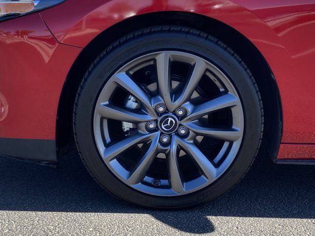 Used 2020 MAZDA MAZDA3 Hatchback FWD image 8