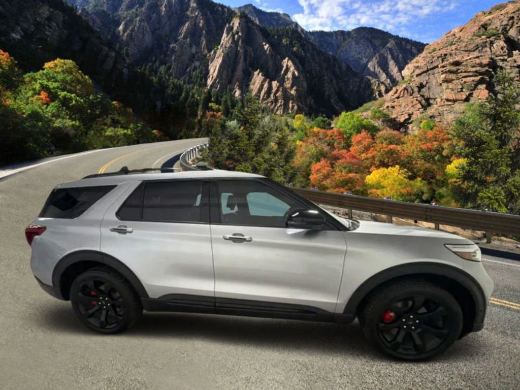Used 2020 Ford Explorer ST w/ ST Street Pack image 5