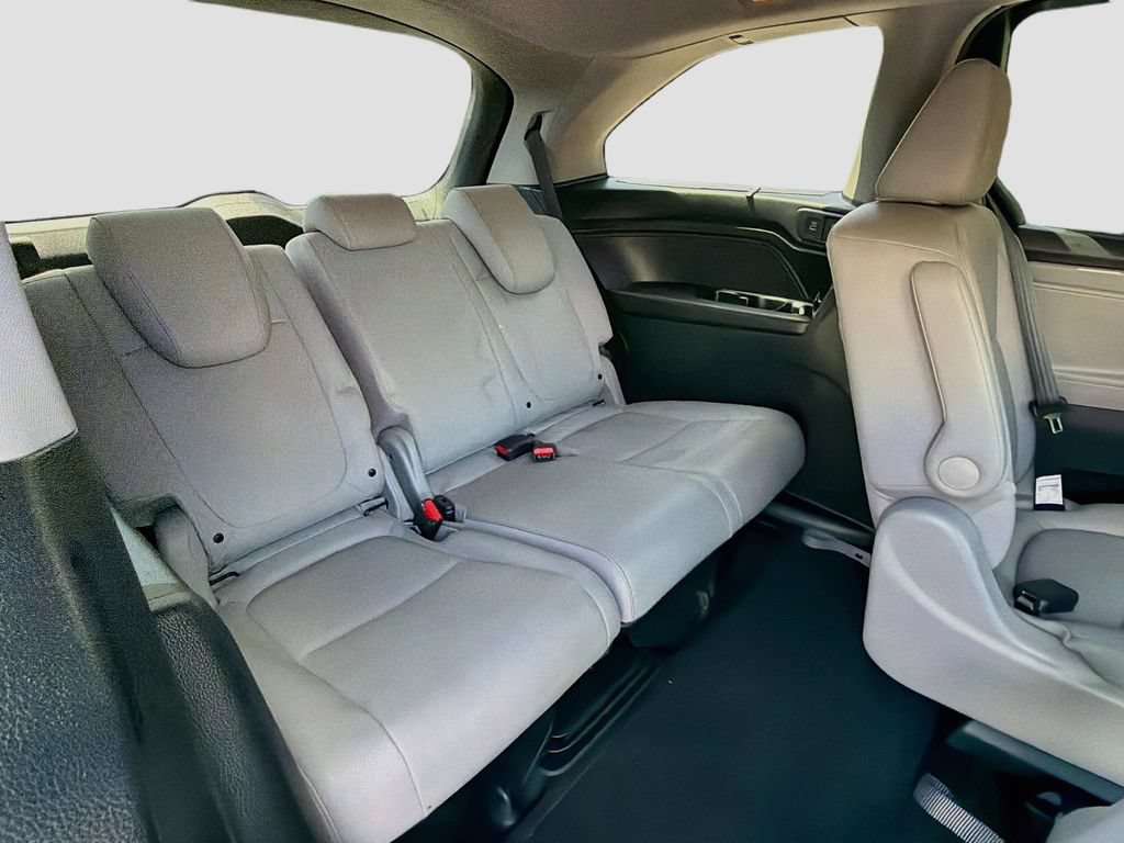 Certified 2024 Honda Odyssey Touring image 29
