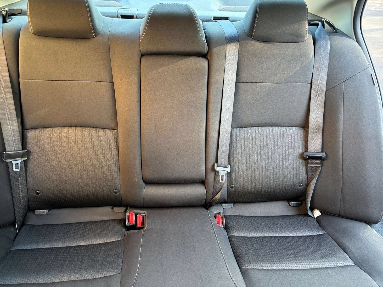 Used 2025 Nissan Altima 2.5 SV FWD image 39