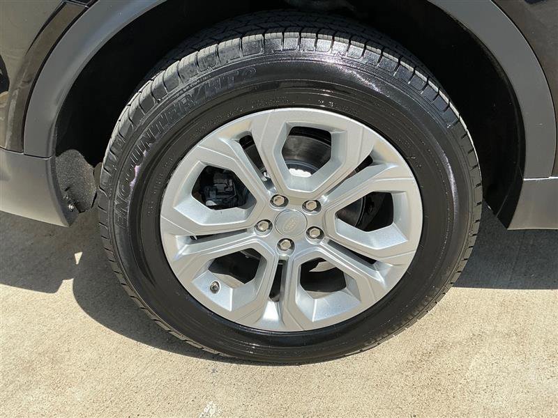Used 2020 Land Rover Discovery Sport S image 23