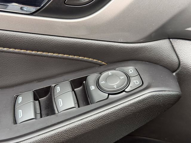 Used 2020 Chevrolet Traverse LS w/ LPO, Blackout Package FWD image 18