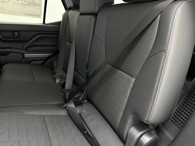 New 2026 Toyota 4Runner TRD Off-Road Premium AWD/4WD image 35