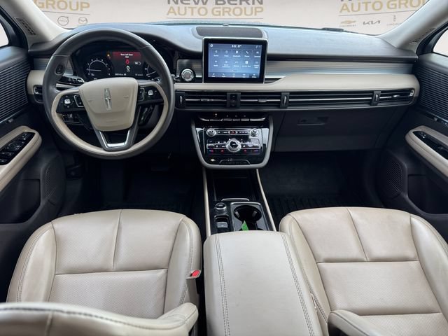Used 2020 Lincoln Corsair FWD w/ Equipment Group 101A image 10