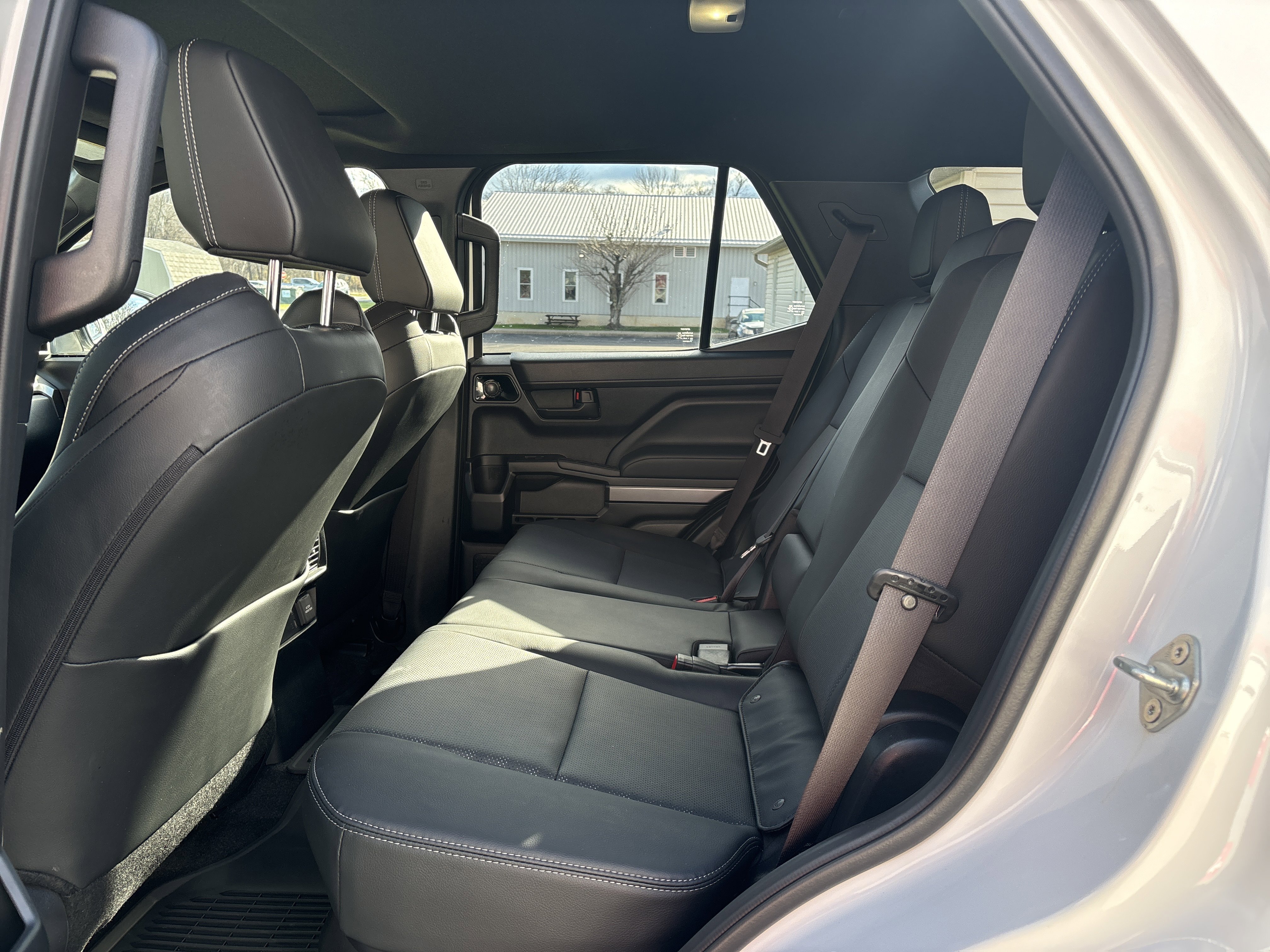 Used 2025 Toyota 4Runner TRD Off-Road Premium image 14