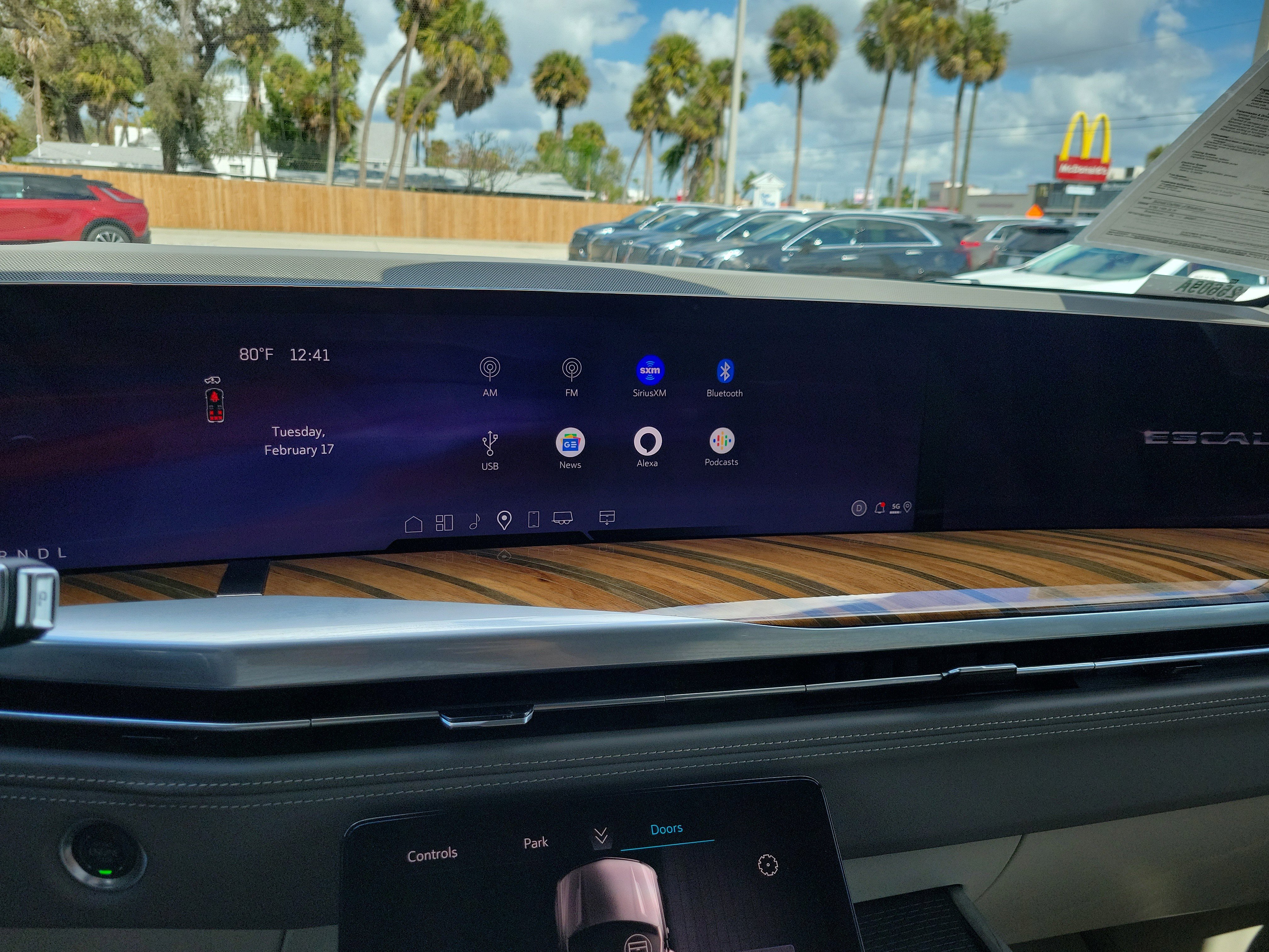 Certified 2025 Cadillac Escalade Sport Platinum image 24