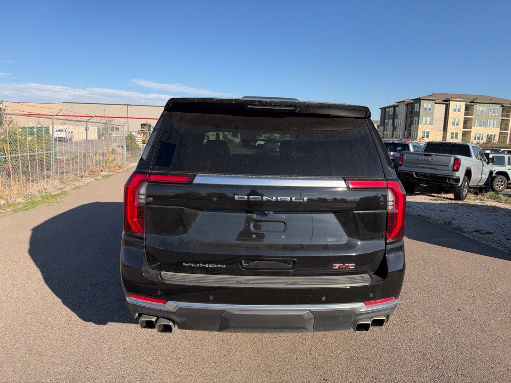 Used 2026 GMC Yukon Denali w/ Sun & Power Step Package AWD/4WD image 5