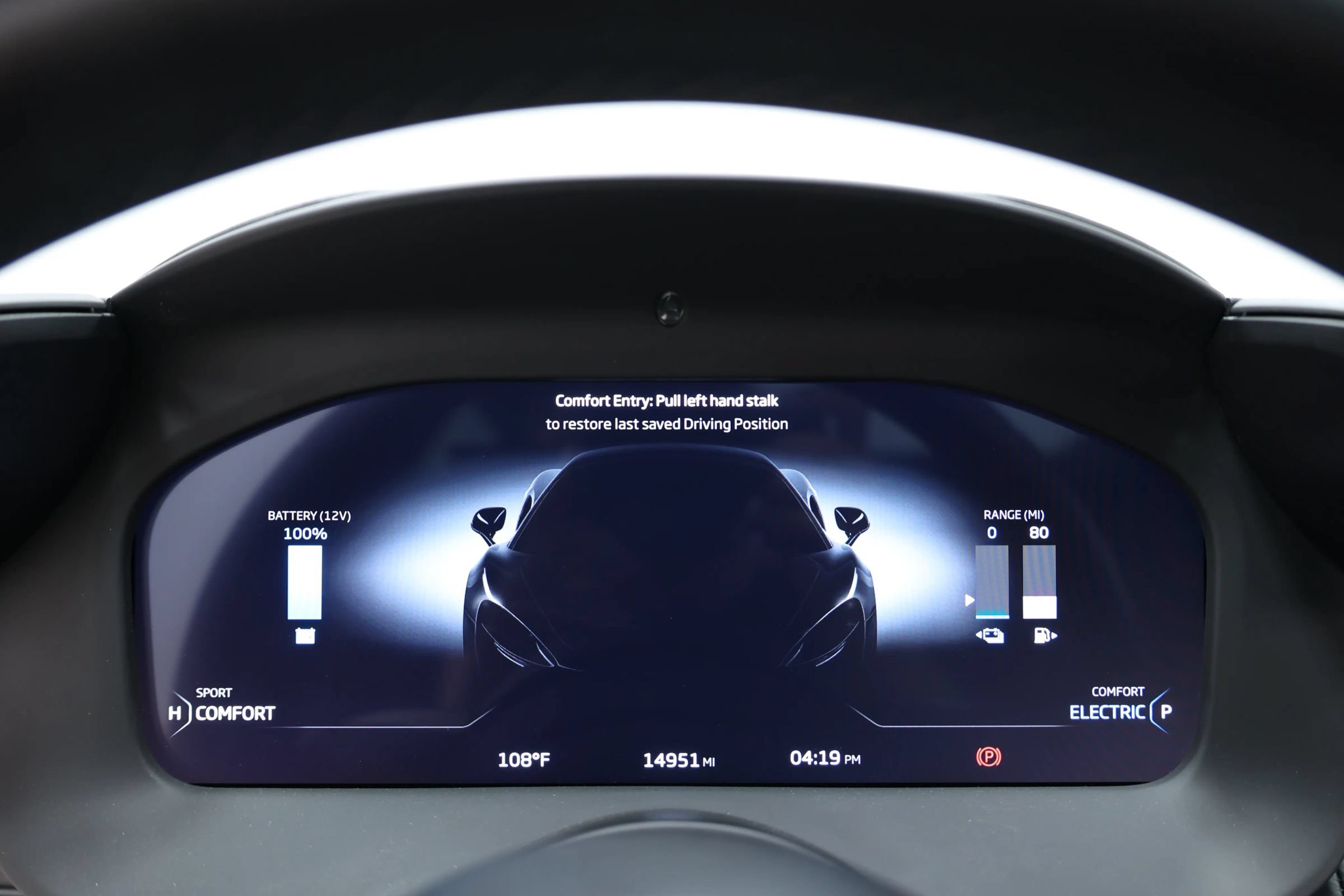 Used 2023 McLaren Artura RWD image 27
