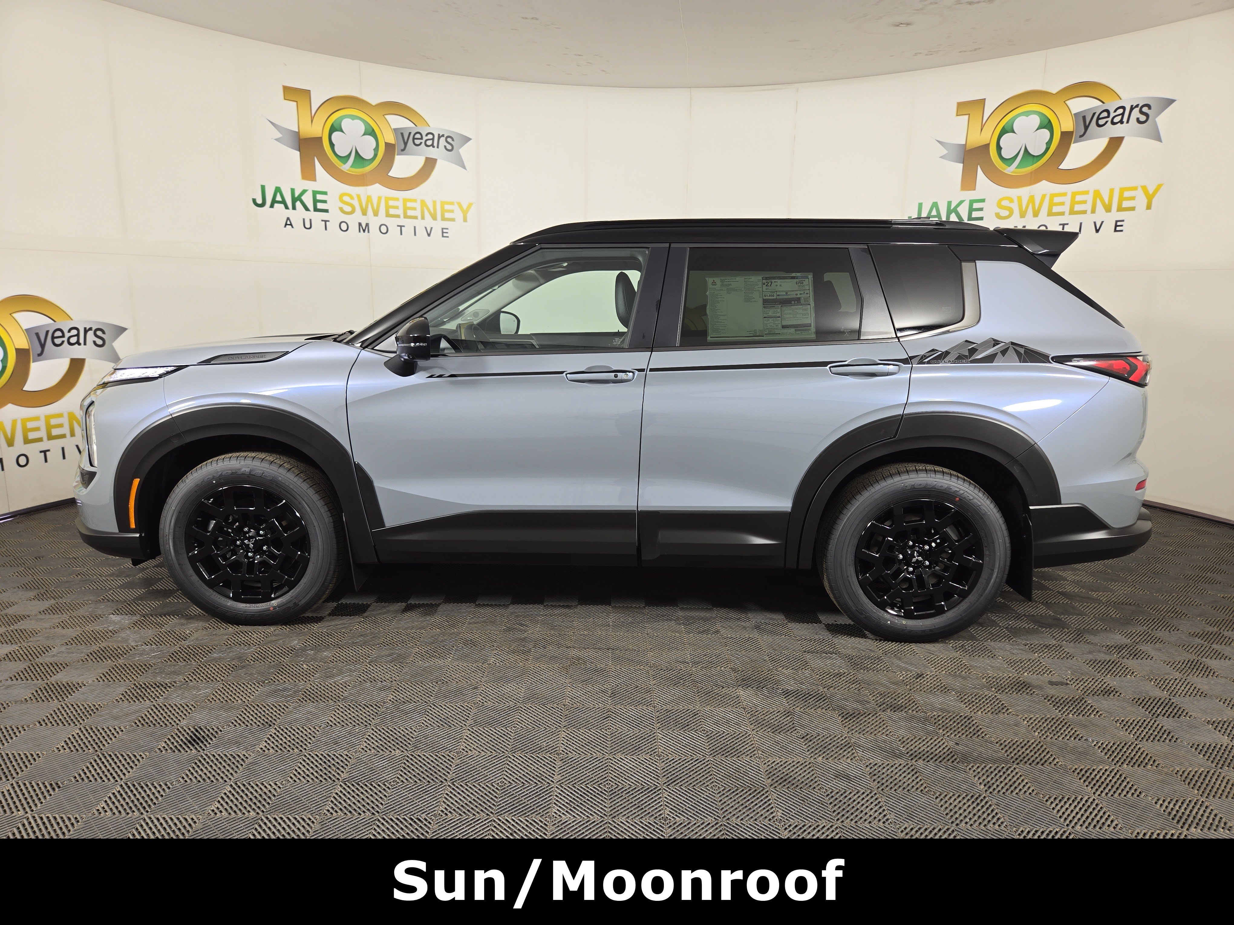 New 2026 Mitsubishi Outlander AWD image 4