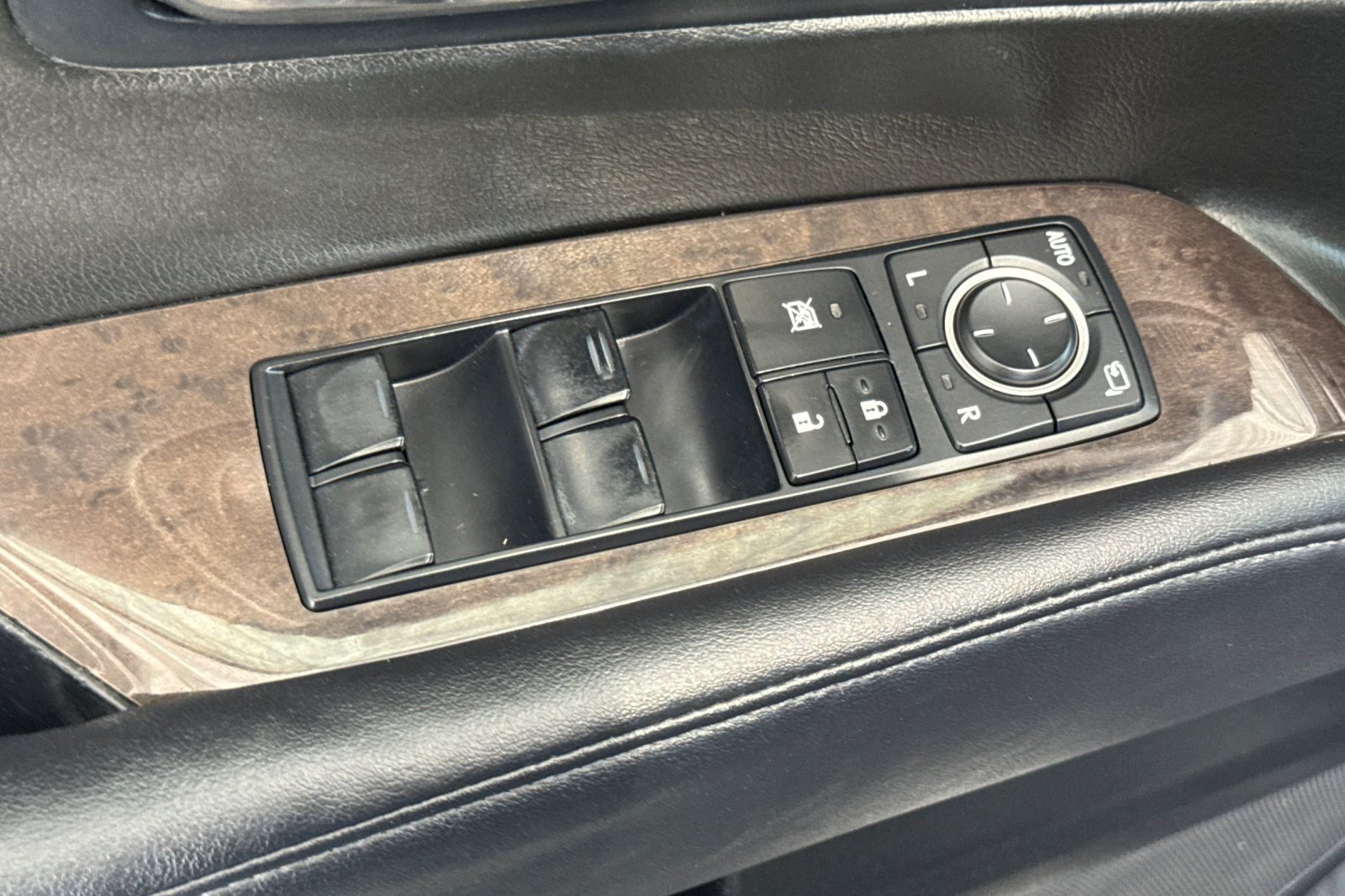Used 2013 Lexus RX 350 FWD w/ Navigation Pkg image 13