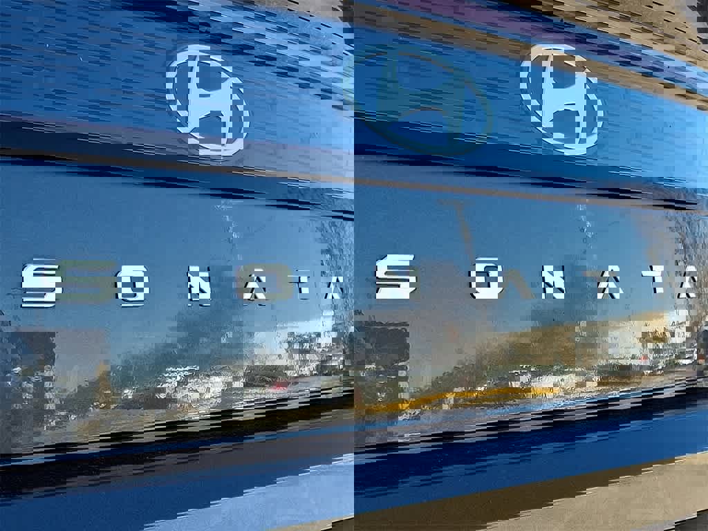 Certified 2025 Hyundai Sonata SE image 29