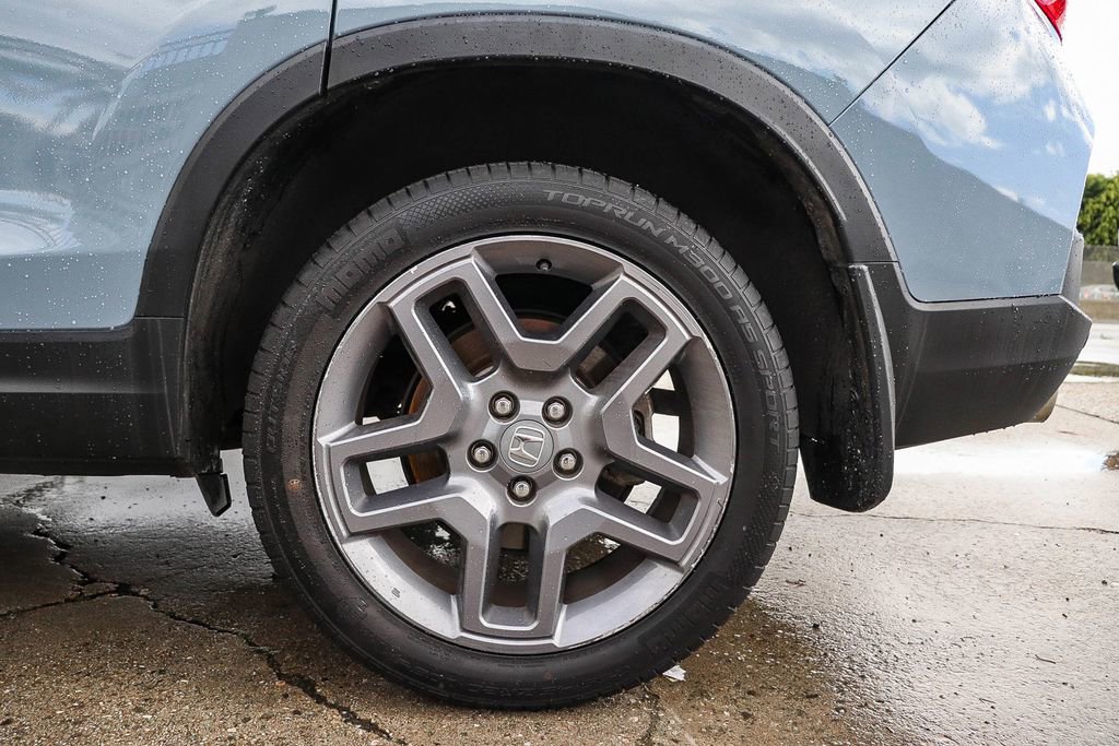 Used 2023 Honda Passport EX-L image 10