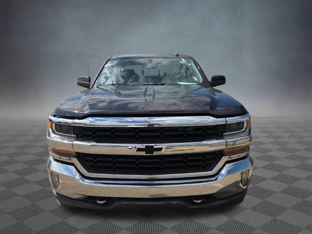 Used 2018 Chevrolet Silverado 1500 LT w/ All Star Edition AWD/4WD image 2
