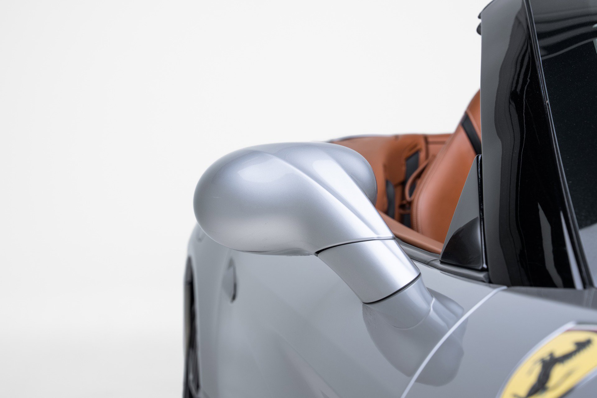 Used 2016 Ferrari California T image 40