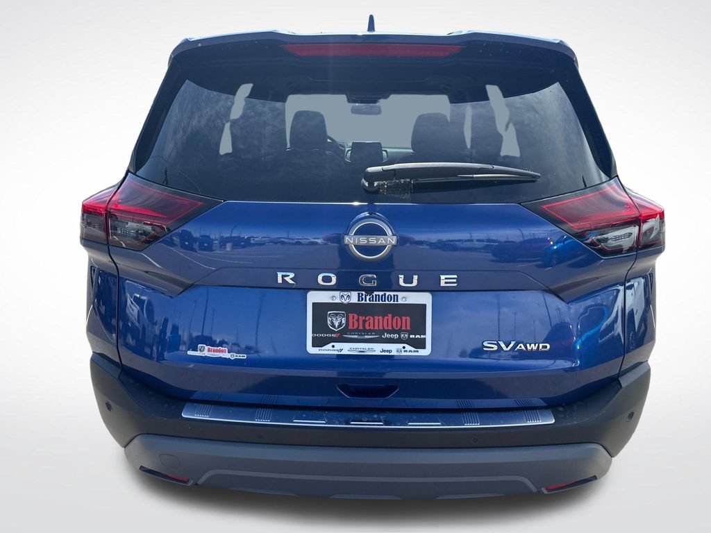 Used 2023 Nissan Rogue SV w/ SV Premium B Package AWD/4WD image 4