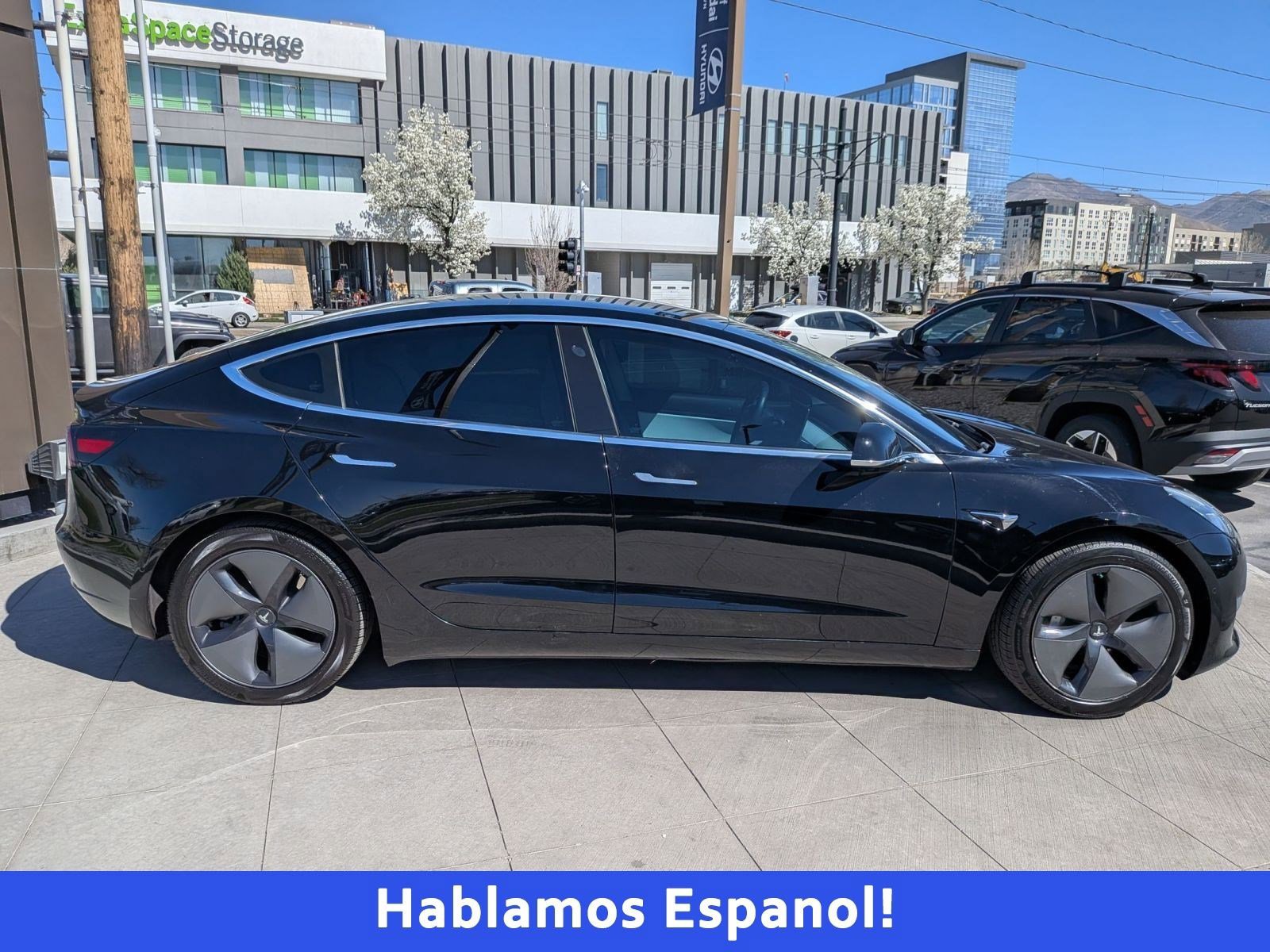 Used 2020 Tesla Model 3 Long Range image 2