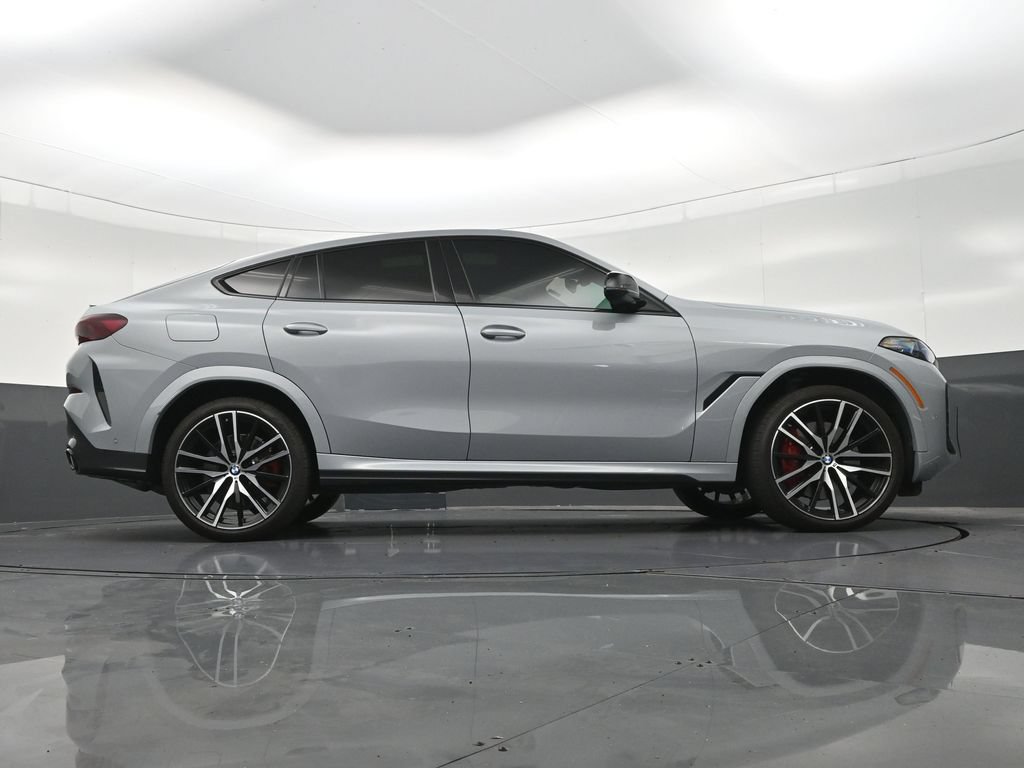 Used 2026 BMW X6 M60i AWD/4WD image 29