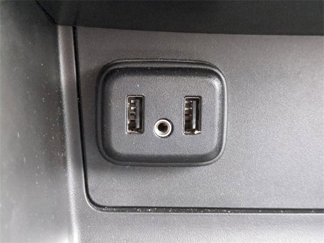 Used 2019 Chevrolet Colorado ZR2 w/ ZR2 Midnight Special Edition image 21