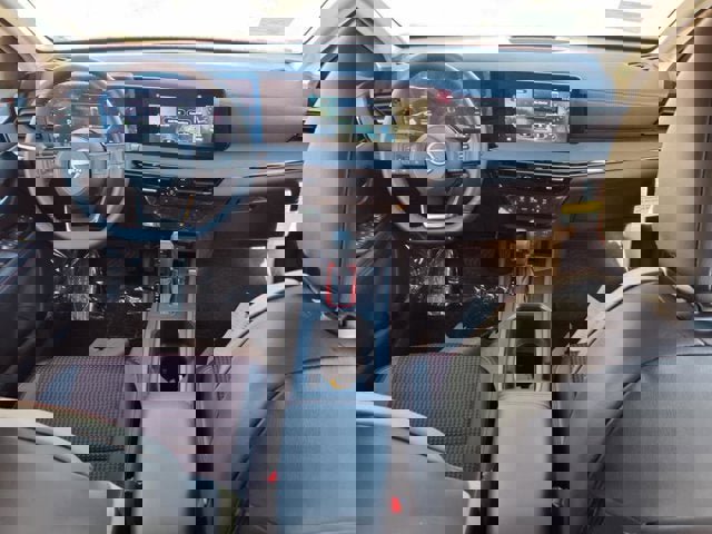 New 2025 Nissan Kicks SR image 19