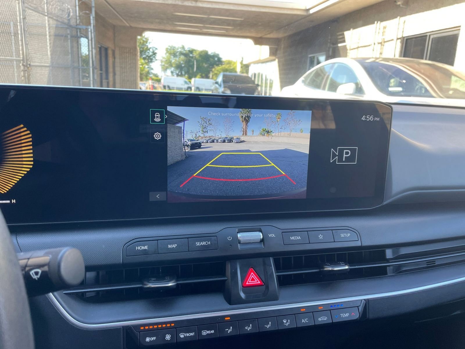 Used 2025 Kia K4 LXS image 25