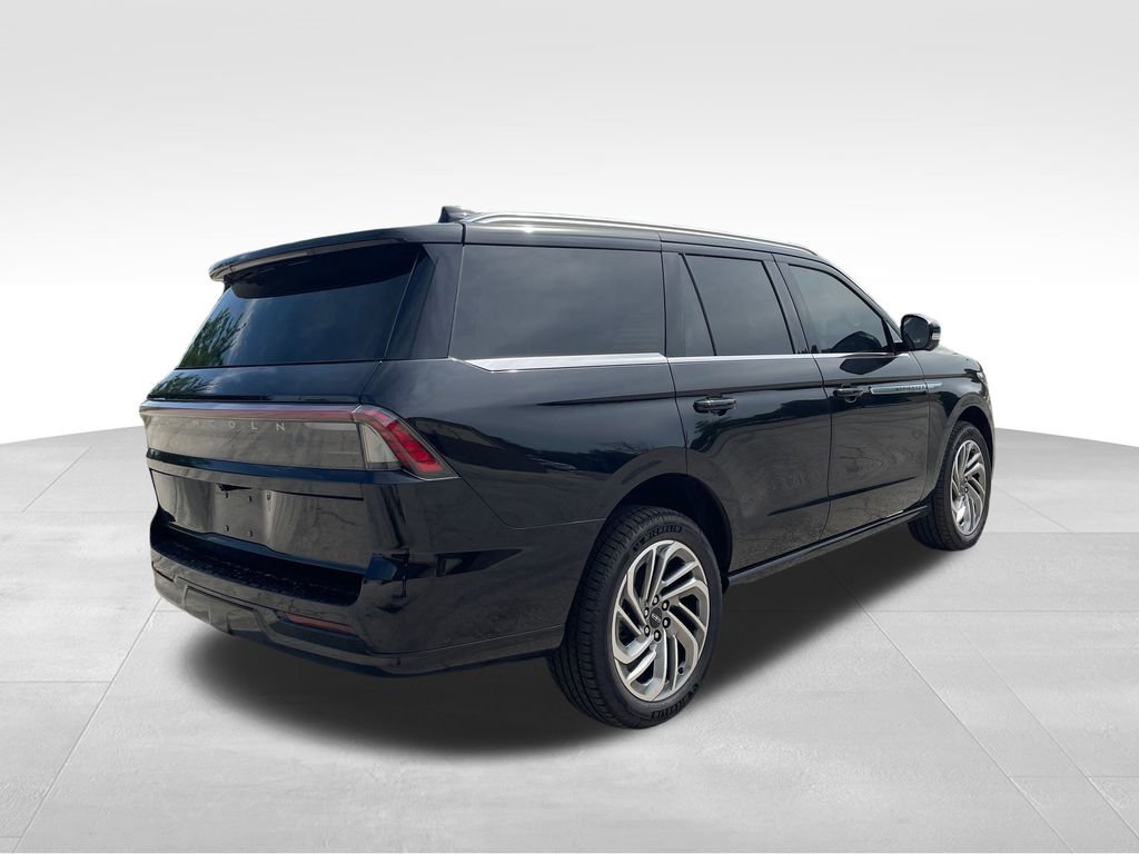 New 2025 Lincoln Navigator Reserve image 5