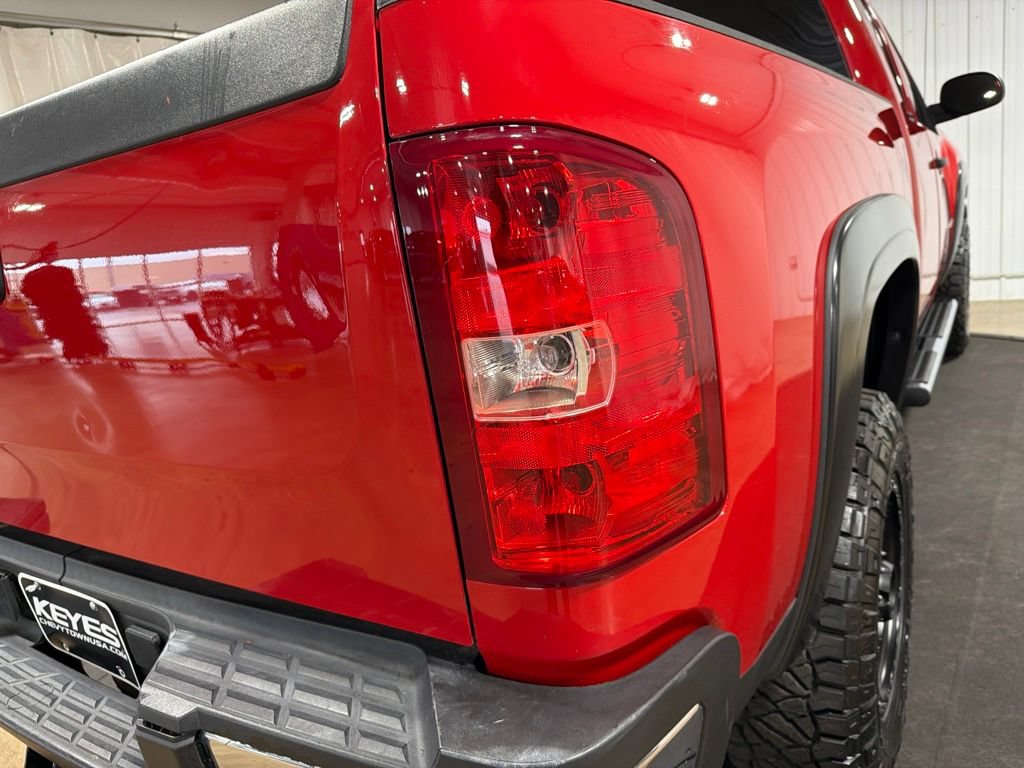 Used 2013 Chevrolet Silverado 2500 W/T AWD/4WD image 16