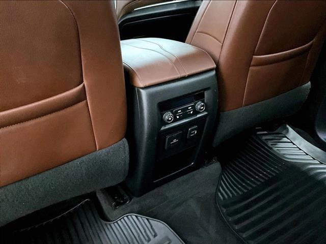 Used 2020 Chevrolet Traverse High Country FWD image 25
