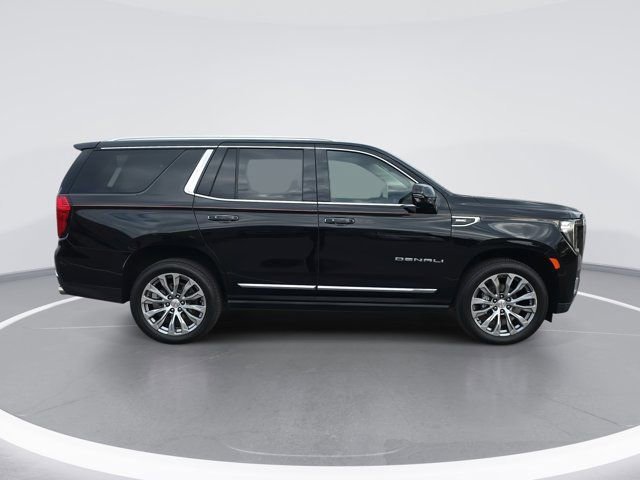 Used 2021 GMC Yukon Denali w/ Denali Premium Package image 2