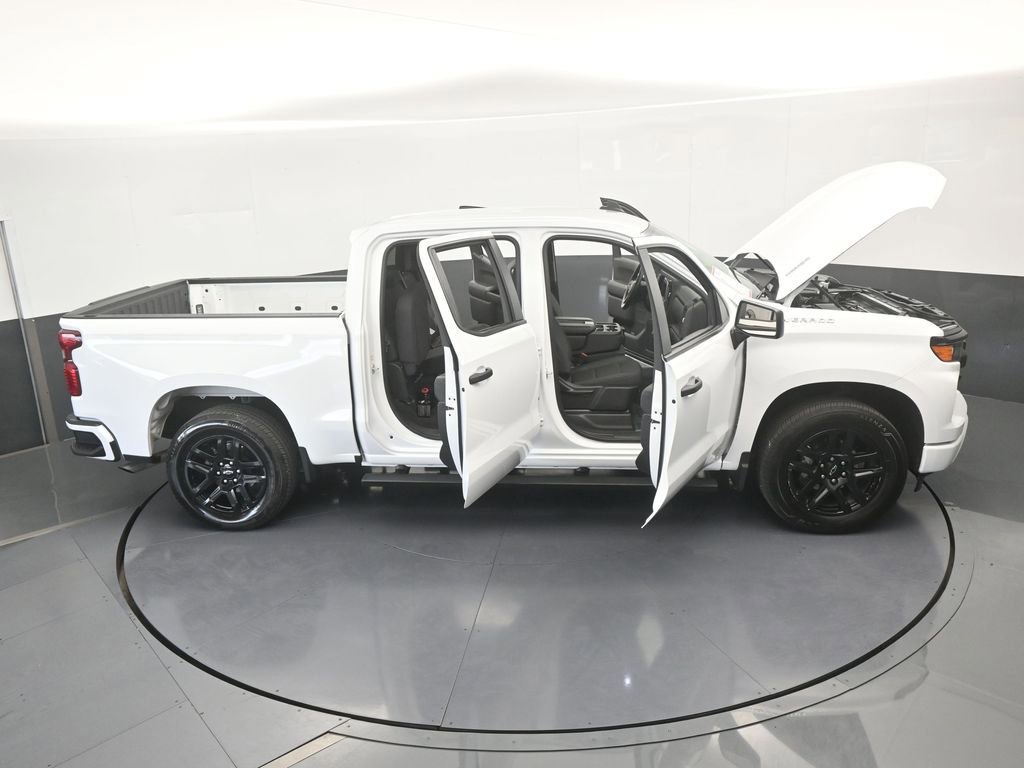 Used 2025 Chevrolet Silverado 1500 Custom image 72
